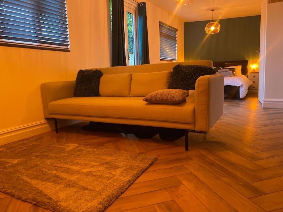 Cozy Cabin With Modern Comforts Wootton  Εξωτερικό φωτογραφία